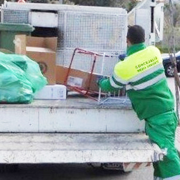 Servicio de recogida de muebles y enseres